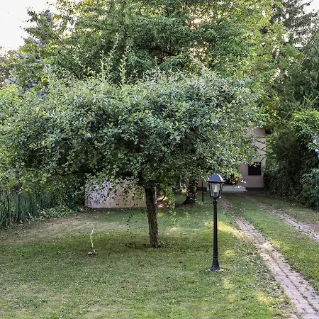 Csuka Nyaralo Holiday home Szarvas